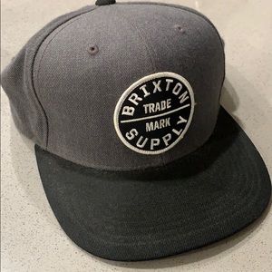 Brixton supply gray on black SnapBack hat